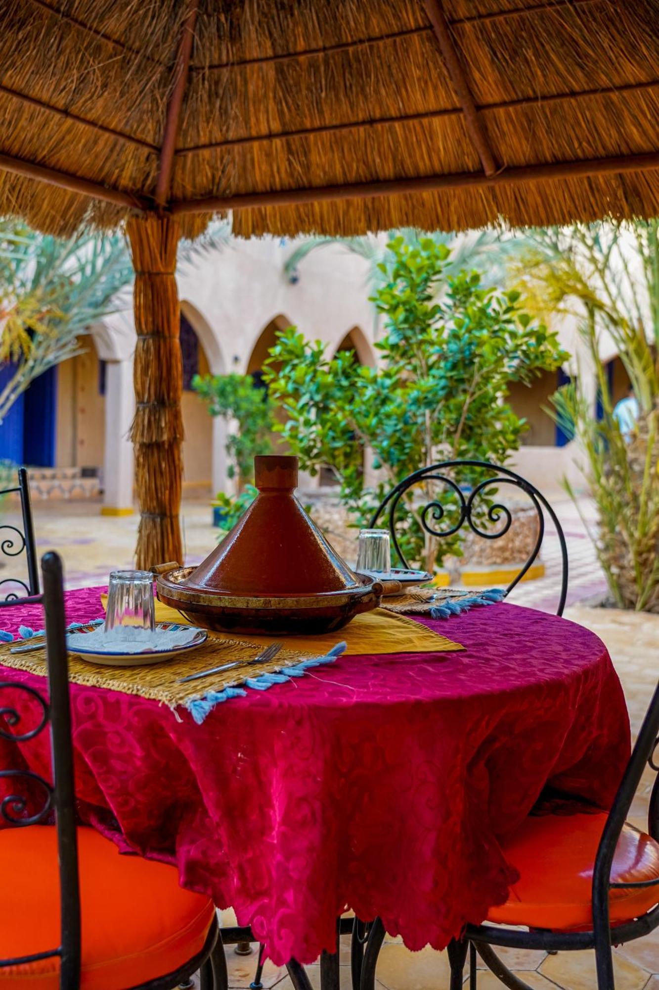 Auberge Les Roches Merzouga Esterno foto